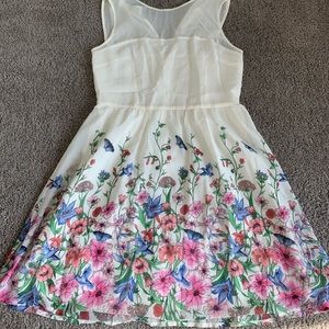 NWOT forever 21 cream floral dress